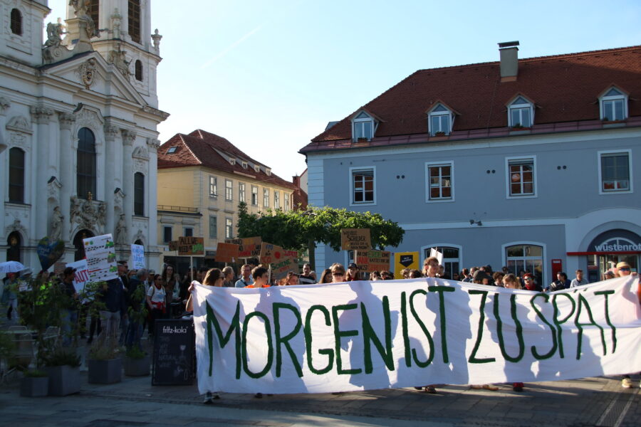 Start der Klimademo am 10.5.25 am Mariahilferplatz in Graz. Bild: FridaysForFuture Graz, CC BY 2.0