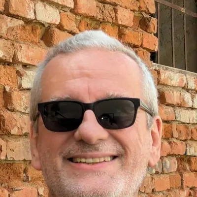 Bernd Petrovitsch🔴🔴🔴♂️🏳️‍🌈🇦🇹🇪🇺's avatar